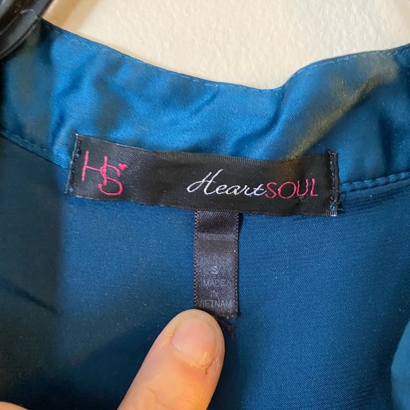 β¨ Heart Soul Teal Blue Ruffle Blouse - Size S β¨ - Picture 8 of 8